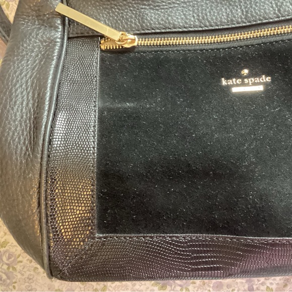 kate spade black leather shoulder bag with gold hardware - Picture 10 of 10